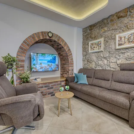 Holiday home Conrad By Interhome *