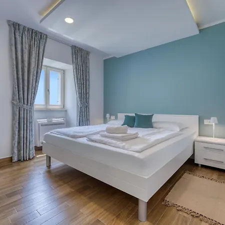 Conrad By Interhome Opatija