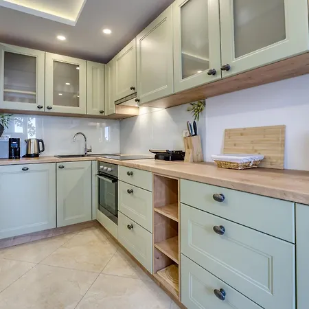 Conrad By Interhome
