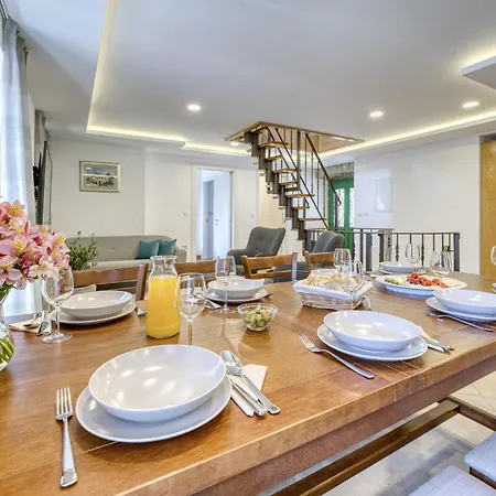 Conrad By Interhome Dom wakacyjny Opatija